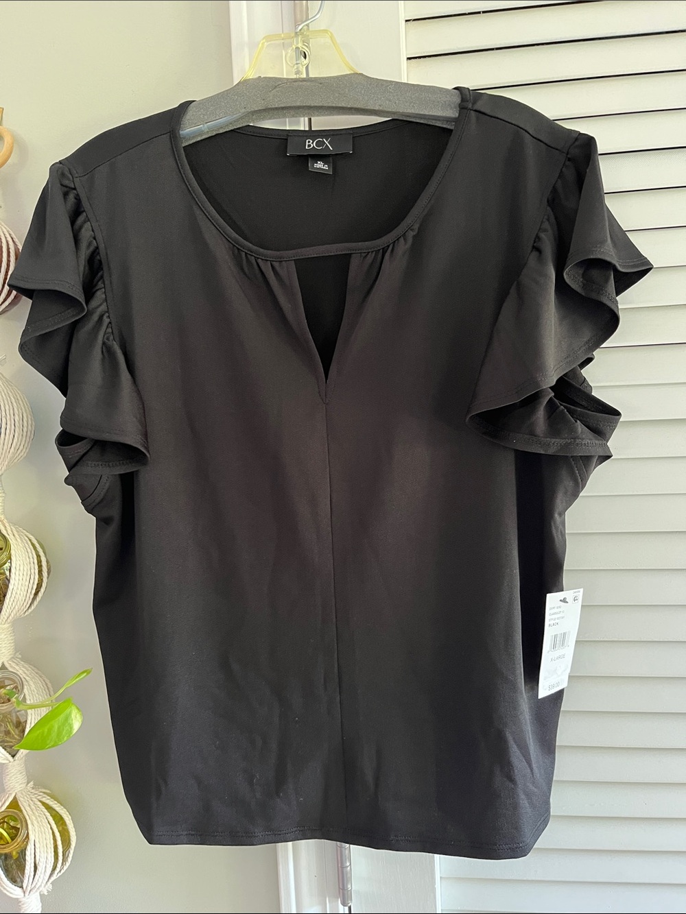 BCX Black Ruffle-Sleeve Keyhole Blouse